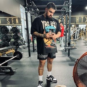 Meet your Posher, Tony